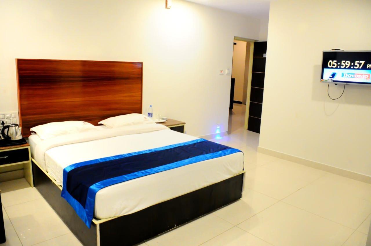 Hotel Rathna Park Perambalur Exterior photo